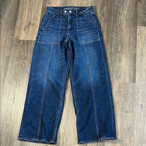 American Eagle Outfitters Denim - American Eagle Super High Rise Baggy Wide Leg Jeans Size 6